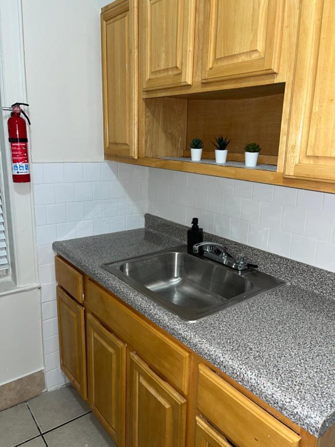 The Jersey City Relief Apartment Exterior photo